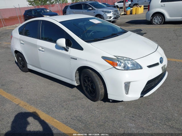 2013 Toyota Prius Two მანქანა იყიდება აუქციონზე, vin: JTDKN3DU7D5602590, აუქციონის ნომერი: 46048706