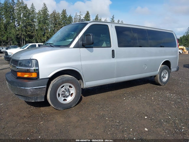 Chevrolet Express 3500 Lt 2018 1GAZGPFG0J1299753 Image 2