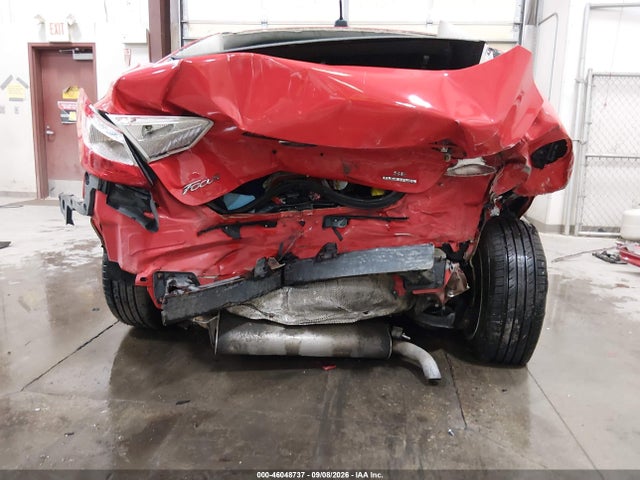 46048737 :رقم المزاد ، 1FADP3F23EL161929 vin ، 2014 Ford Focus Se مزاد بيع