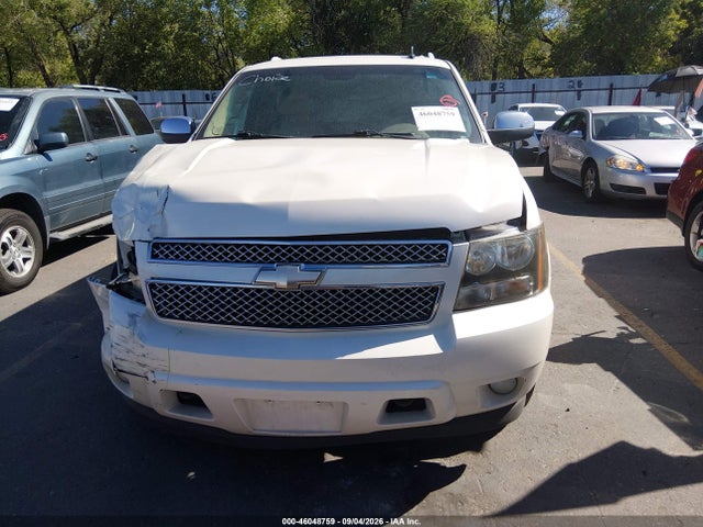 2010 Chevrolet Suburban 1500 Ltz მანქანა იყიდება აუქციონზე, vin: 1GNUKKE37AR275279, აუქციონის ნომერი: 46048759