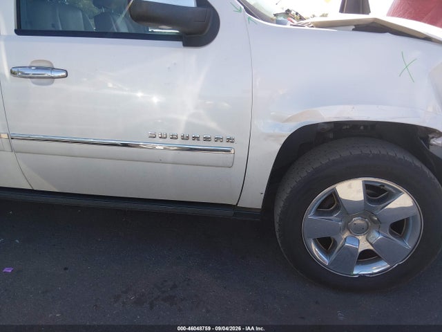 2010 Chevrolet Suburban 1500 Ltz მანქანა იყიდება აუქციონზე, vin: 1GNUKKE37AR275279, აუქციონის ნომერი: 46048759