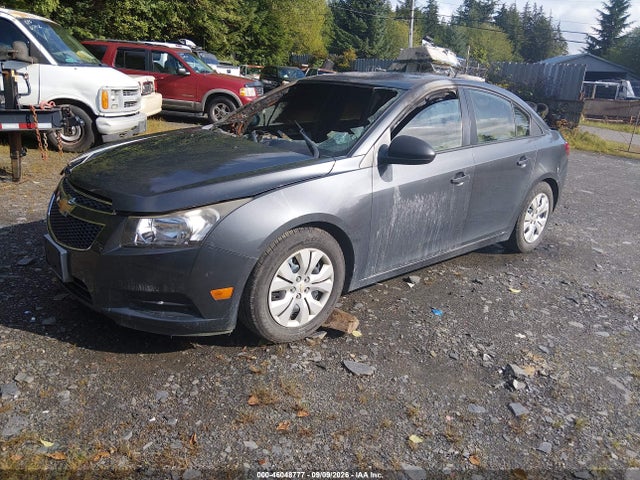 46048777 :رقم المزاد ، 1G1PB5SHXD7228747 vin ، 2013 Chevrolet Cruze Ls Manual مزاد بيع