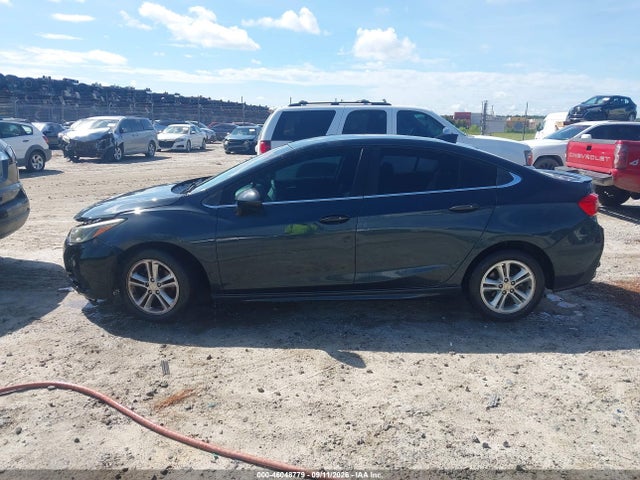 Aukcja sprzedaży 2017 Chevrolet Cruze Lt Auto, vin: 1G1BE5SM5H7137308, numer aukcji: 46048779