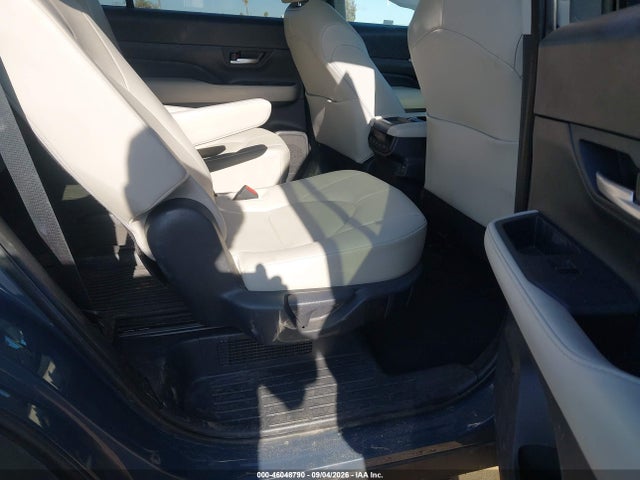 Продажа на аукционе авто 2024 Toyota Grand Highlander Hybrid Xle, vin: 5TDACAB56RS027711, номер лота: 46048790