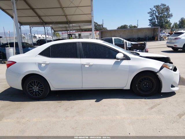 Продаж на аукціоні авто 2018 Toyota Corolla Le, vin: 5YFBURHE9JP742826, номер лоту: 46048796