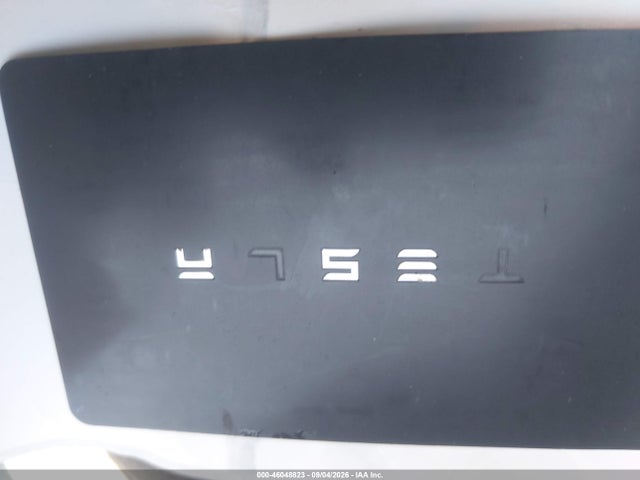 46048823 :رقم المزاد ، 5YJ3E1EA6JF163163 vin ، 2018 Tesla Model 3 Long Range/mid Range مزاد بيع