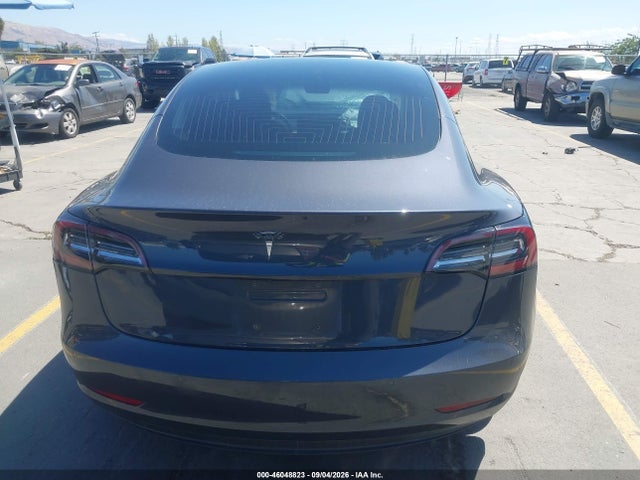 46048823 :رقم المزاد ، 5YJ3E1EA6JF163163 vin ، 2018 Tesla Model 3 Long Range/mid Range مزاد بيع