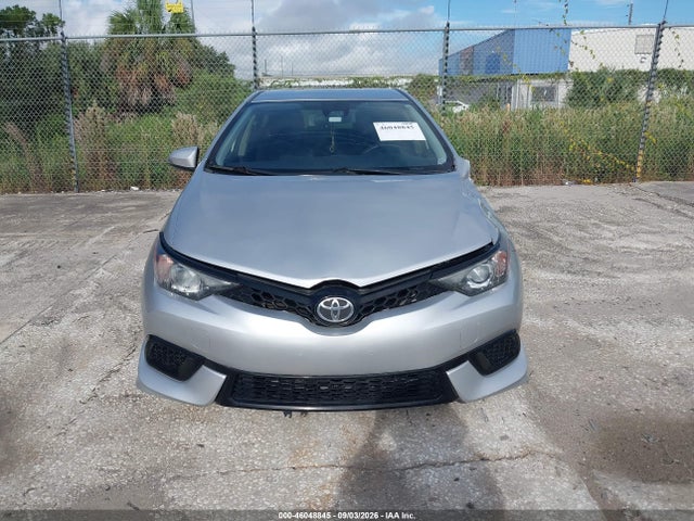 46048845 :رقم المزاد ، JTNKARJE3JJ559599 vin ، 2018 Toyota Corolla Im مزاد بيع