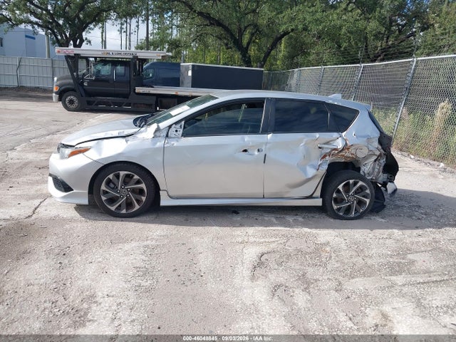 46048845 :رقم المزاد ، JTNKARJE3JJ559599 vin ، 2018 Toyota Corolla Im مزاد بيع