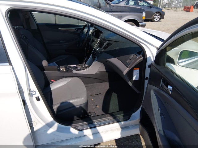 Продажа на аукционе авто 2012 Hyundai Sonata Hybrid, vin: KMHEC4A47CA023565, номер лота: 46048850