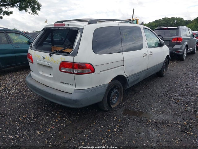 2003 Toyota Sienna Le მანქანა იყიდება აუქციონზე, vin: 4T3ZF13C13U535002, აუქციონის ნომერი: 46048876