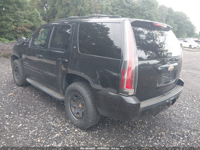 Продажа на аукционе авто 2007 Chevrolet Tahoe Lt, vin: 1GNFK13077R211652, номер лота: 46048892