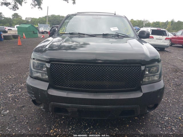 Продажа на аукционе авто 2007 Chevrolet Tahoe Lt, vin: 1GNFK13077R211652, номер лота: 46048892