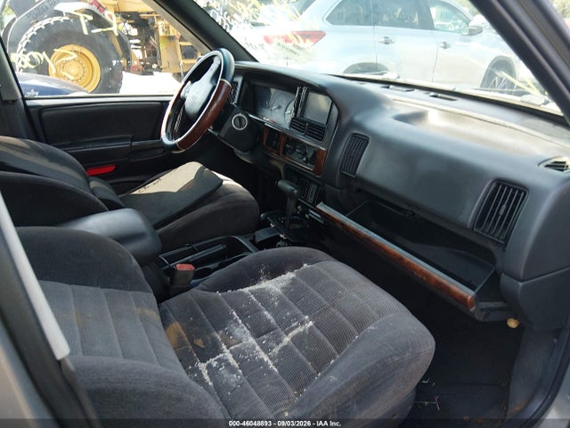 Продаж на аукціоні авто 1997 Jeep Grand Cherokee Laredo/tsi, vin: 1J4GZ58S2VC717782, номер лоту: 46048893