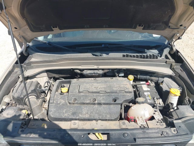 Jeep Renegade Latitude 2015 ZACCJABH0FPB65323 Image 10