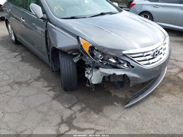 Продаж на аукціоні авто 2013 Hyundai Sonata Limited, vin: 5NPEC4AC2DH584214, номер лоту: 46048901