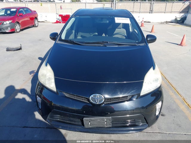Toyota Prius Three 2014 JTDKN3DU5E1738497 Image 12