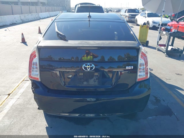 Toyota Prius Three 2014 JTDKN3DU5E1738497 Image 16