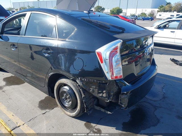 Toyota Prius Three 2014 JTDKN3DU5E1738497 Image 6