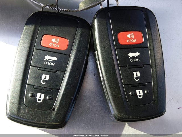 46048929 :رقم المزاد ، JTDVPMAE8MJ159822 vin ، 2021 Toyota Corolla Le مزاد بيع