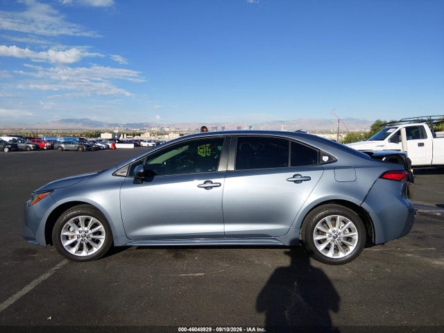 46048929 :رقم المزاد ، JTDVPMAE8MJ159822 vin ، 2021 Toyota Corolla Le مزاد بيع