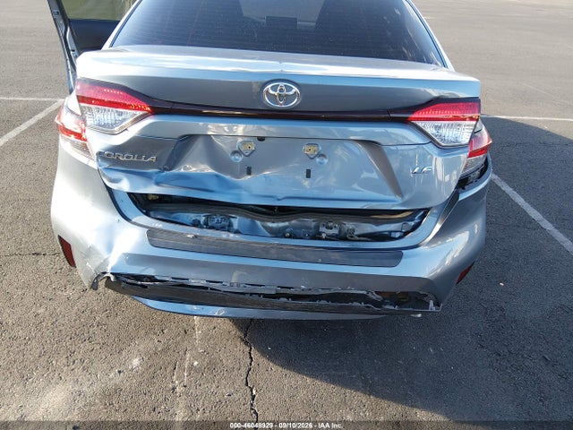 46048929 :رقم المزاد ، JTDVPMAE8MJ159822 vin ، 2021 Toyota Corolla Le مزاد بيع