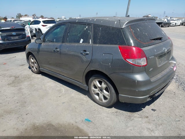 46048960 :رقم المزاد ، 2T1KR32EX4C260037 vin ، 2004 Toyota Matrix Xr مزاد بيع