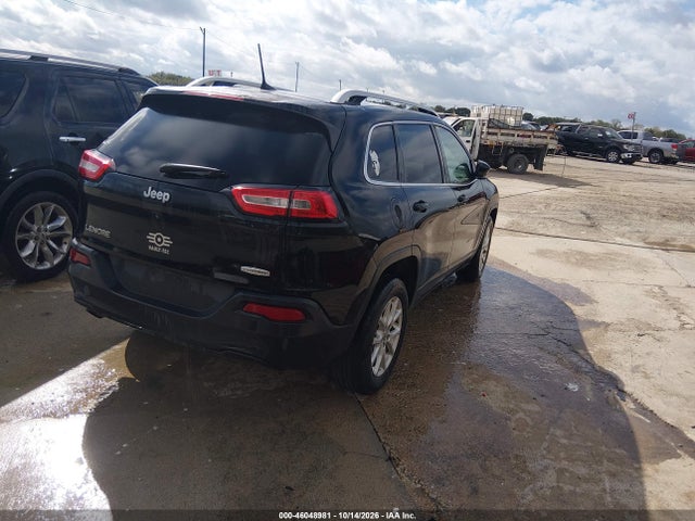 1C4PJLCB9JD566873 Jeep Cherokee Latitude Fwd