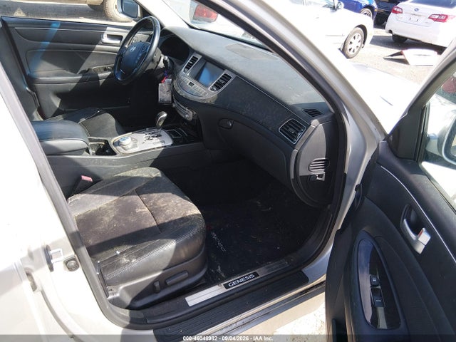 2013 Hyundai Genesis 5.0 R-spec მანქანა იყიდება აუქციონზე, vin: KMHGC4DH1DU225339, აუქციონის ნომერი: 46048982