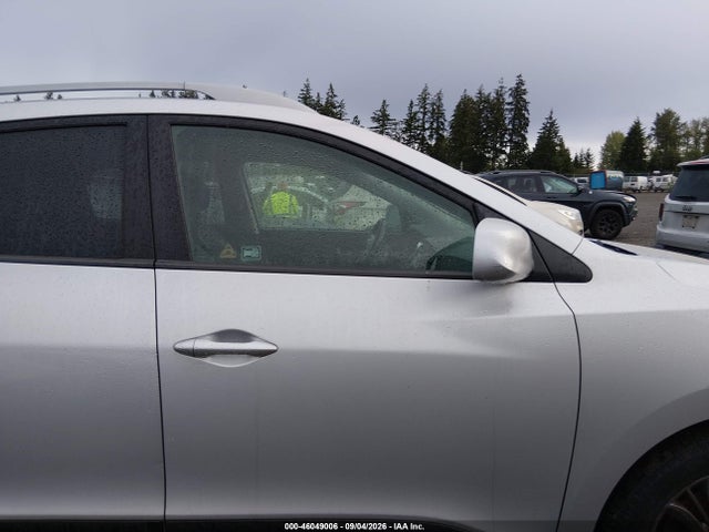 Продаж на аукціоні авто 2014 Hyundai Tucson Se, vin: KM8JUCAGXEU827294, номер лоту: 46049006
