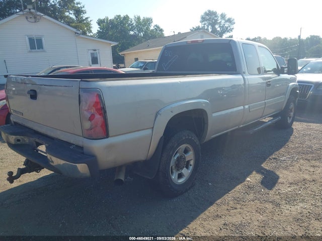 2006 Chevrolet Silverado 2500hd Lt2 მანქანა იყიდება აუქციონზე, vin: 1GCHC29U86E120992, აუქციონის ნომერი: 46049021