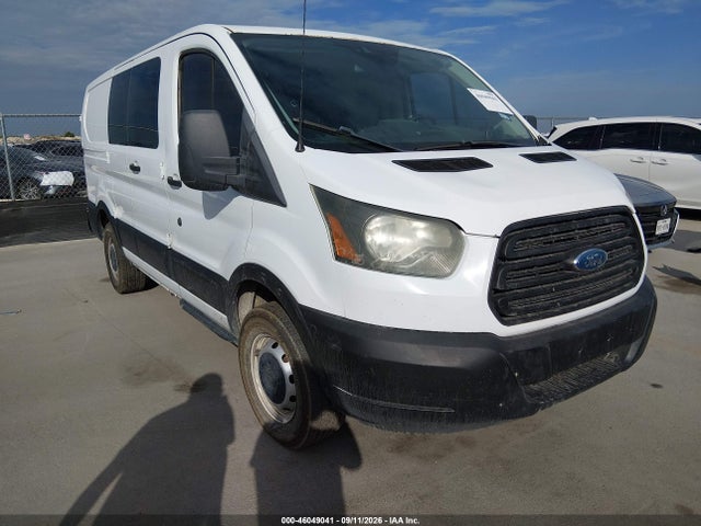 46049041 :رقم المزاد ، 1FTYE1ZM3GKA94714 vin ، 2016 Ford Transit-150 مزاد بيع