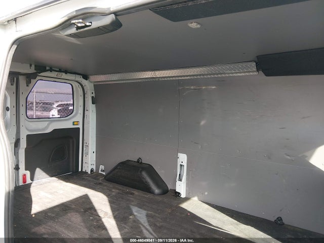 46049041 :رقم المزاد ، 1FTYE1ZM3GKA94714 vin ، 2016 Ford Transit-150 مزاد بيع