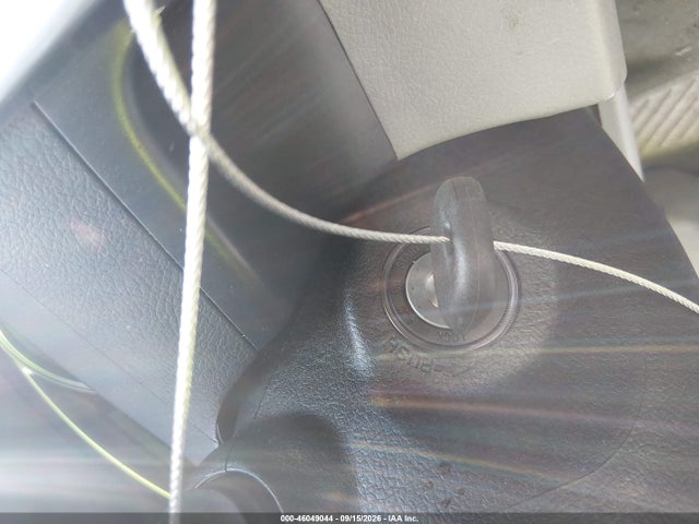 46049044 :رقم المزاد ، 4T4BF1FK7GR516608 vin ، 2016 Toyota Camry Le مزاد بيع