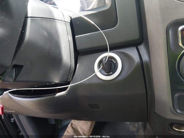 46049087 :رقم المزاد ، 1C6RR6FG1KS563061 vin ، 2019 Ram 1500 Classic Tradesman  4x2 6'4 Box مزاد بيع