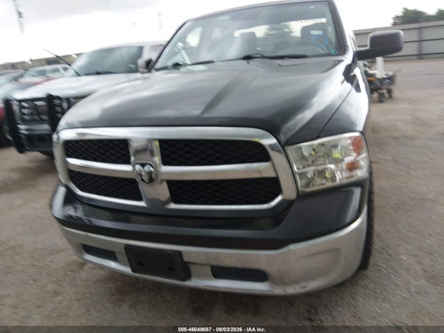 46049087 :رقم المزاد ، 1C6RR6FG1KS563061 vin ، 2019 Ram 1500 Classic Tradesman  4x2 6'4 Box مزاد بيع