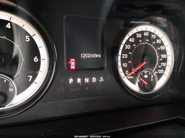 46049087 :رقم المزاد ، 1C6RR6FG1KS563061 vin ، 2019 Ram 1500 Classic Tradesman  4x2 6'4 Box مزاد بيع
