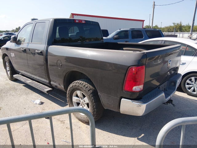 46049087 :رقم المزاد ، 1C6RR6FG1KS563061 vin ، 2019 Ram 1500 Classic Tradesman  4x2 6'4 Box مزاد بيع