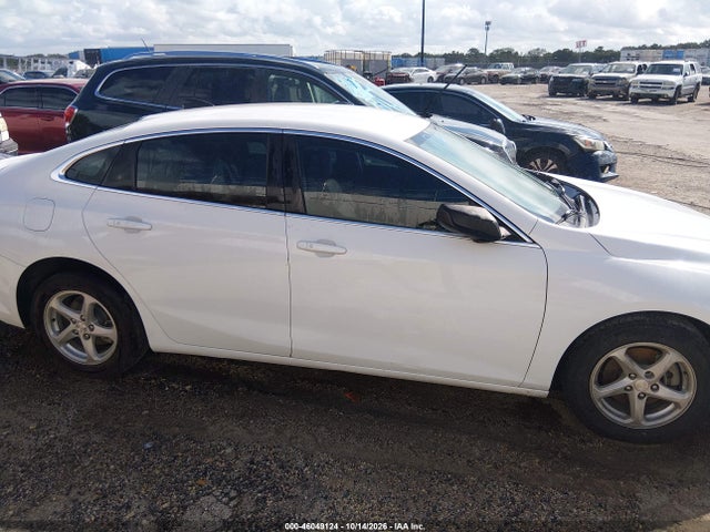 Chevrolet Malibu 1fl 2018 1G1ZC5ST9JF273660 Image 13