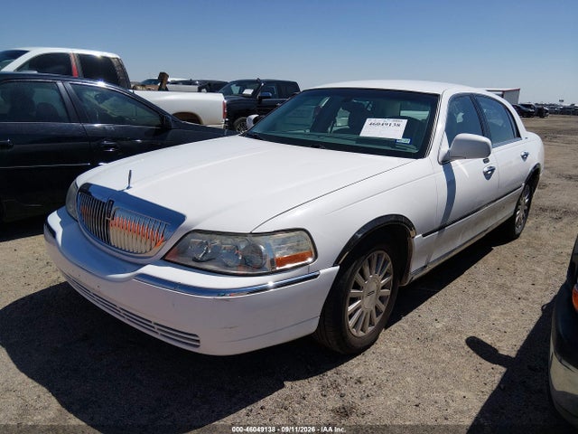 Aukcja sprzedaży 2004 Lincoln Town Car Signature, vin: 1LNHM81W64Y638197, numer aukcji: 46049138