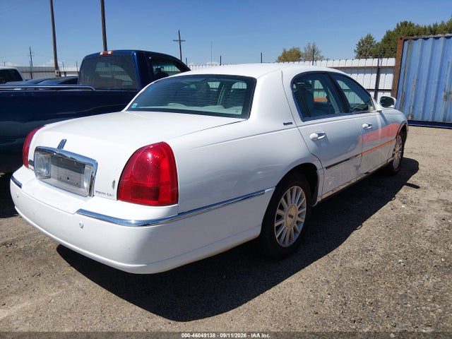 Aukcja sprzedaży 2004 Lincoln Town Car Signature, vin: 1LNHM81W64Y638197, numer aukcji: 46049138