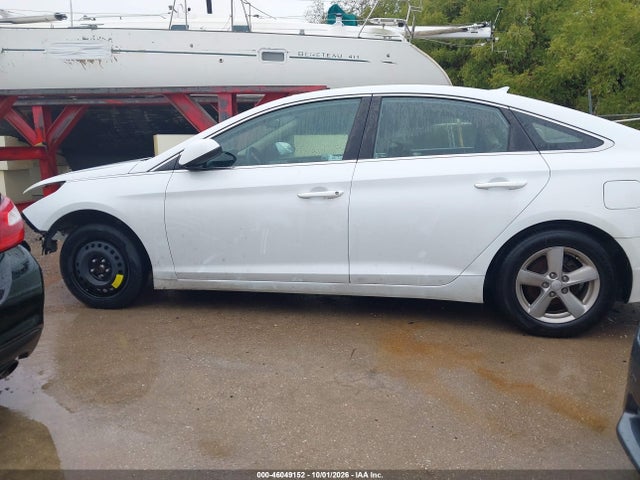 Auction sale of the 2016 Hyundai Sonata Se, vin: 5NPE24AFXGH307232, lot number: 46049152