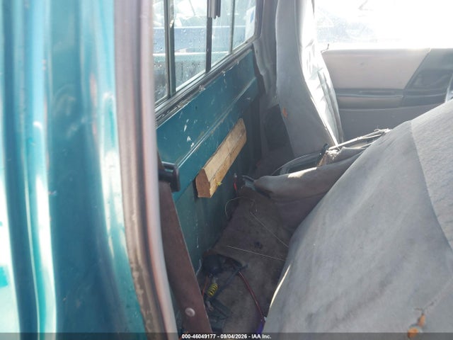 46049177 :رقم المزاد ، 1FTCR10X7RTB17320 vin ، 1994 Ford Ranger مزاد بيع