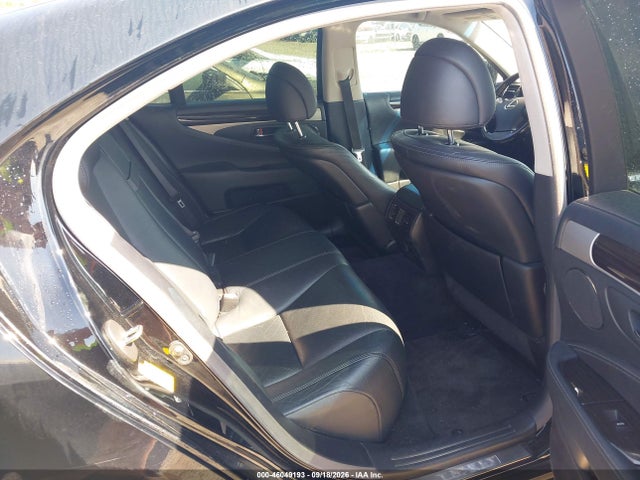 2014 Lexus Ls 460 მანქანა იყიდება აუქციონზე, vin: JTHBL5EF8E5127565, აუქციონის ნომერი: 46049193