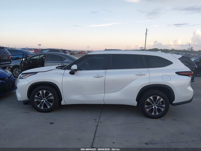 5TDKARAH7RS530457 Toyota Highlander Hybrid Xle
