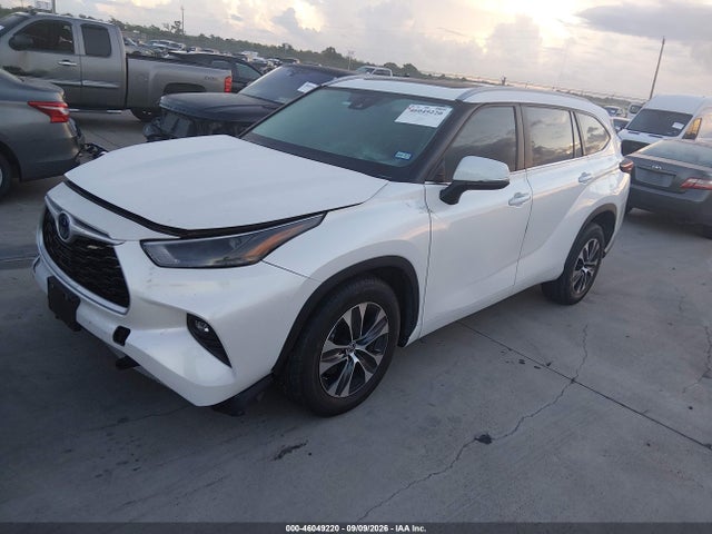 5TDKARAH7RS530457 Toyota Highlander Hybrid Xle