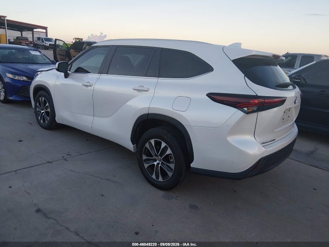5TDKARAH7RS530457 Toyota Highlander Hybrid Xle
