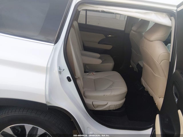 5TDKARAH7RS530457 Toyota Highlander Hybrid Xle