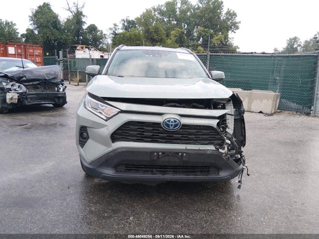 2021 Toyota Rav4 Hybrid Xle Premium მანქანა იყიდება აუქციონზე, vin: JTMB6RFV4MD038151, აუქციონის ნომერი: 46049258