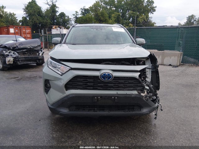 2021 Toyota Rav4 Hybrid Xle Premium მანქანა იყიდება აუქციონზე, vin: JTMB6RFV4MD038151, აუქციონის ნომერი: 46049258